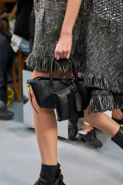 Look 89